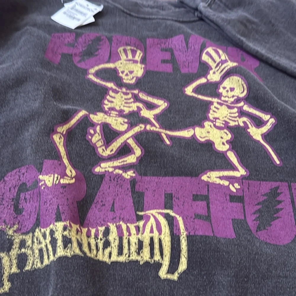 New with tag Grateful Dead Forever Grateful grey sweatshirt size medium - Picture 2 of 2